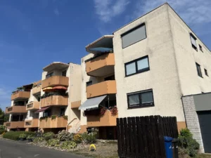 Geräumige 3-Zimmer-Wohnung mit Einbauküche und Westbalkon in Leverkusen-Opladen!